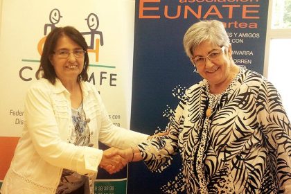 convenio_eunate Blanca Idoate y Begoña Gómez, presidentas de la asociación Eunate y Cocemfe Navarra